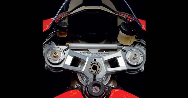 Focus Ducati 1199 Panigale Superleggera
