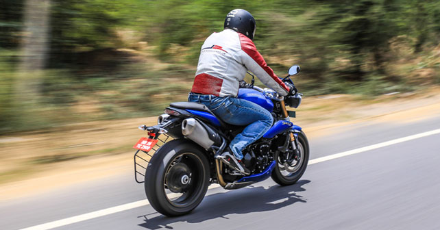 2014 Triumph Speed Triple Action