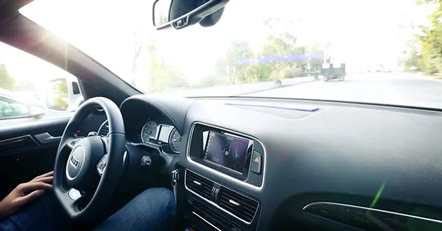 Delphis Automated Driving Vehicle Interior Hand Free1