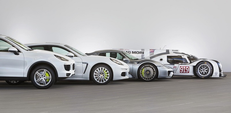 Por Porsche Hybrid Range Cayenne S E Hybrid  Panamera S E Hybrid  918 Spyder  919 Hybrid LMP1 Race Car 1
