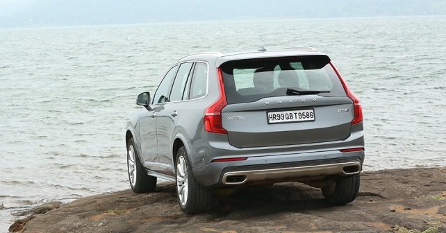 Volvo XC90 Rear Three Quarter