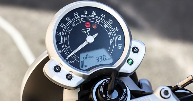 Triumph Street Twin Speedometer