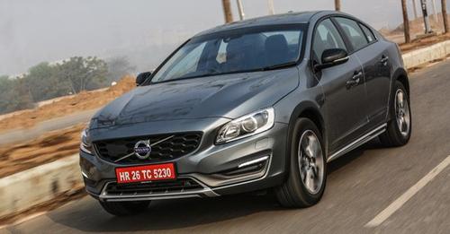 Volvo S60 Cross Country On The Go