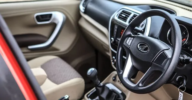 Mahindra TUV300 steering wheel