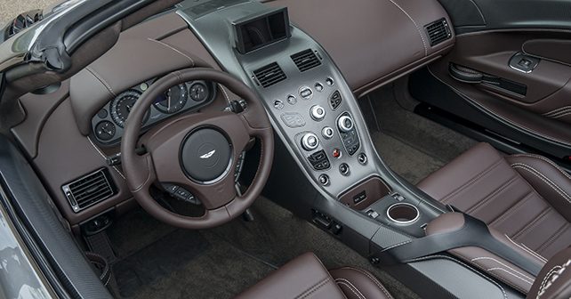 Vantage GT12 Roadster 12