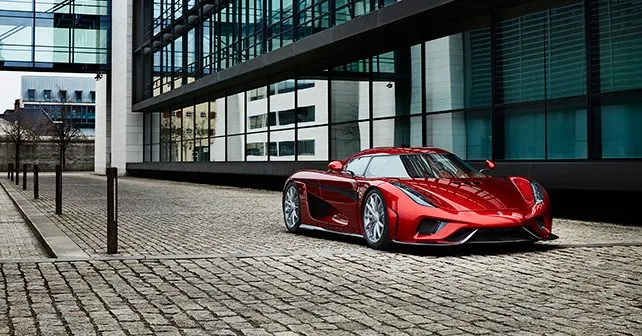 Koenigsegg Regera Building MJ 14210 rev LR