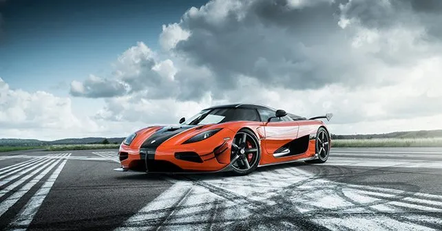agera xs front three quarter