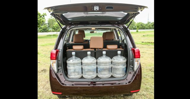 toyota innova crysta boot space
