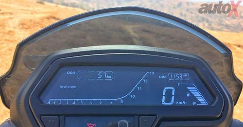 bajaj dominar 400 image speedometer