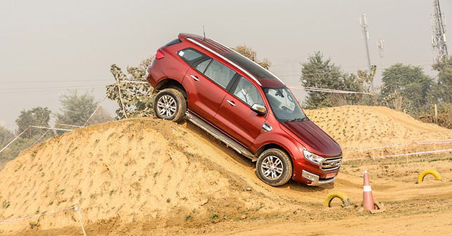 Volkswagen Tiguan vs Toyota Fortuner vs Ford Endeavour Spec Comparison
