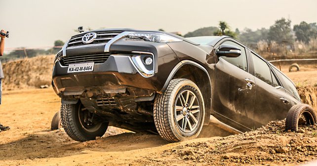 Volkswagen Tiguan vs Toyota Fortuner vs Ford Endeavour Comparison