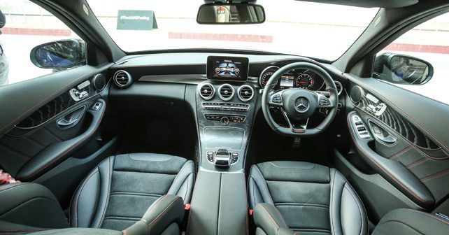 Mercedes-AMG C43 Dashboard