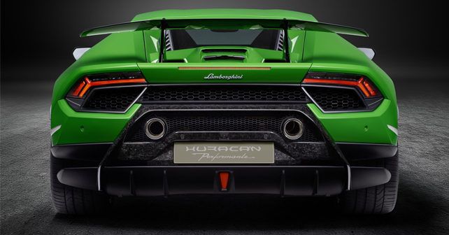 Lamborghini Huracan Performante rear