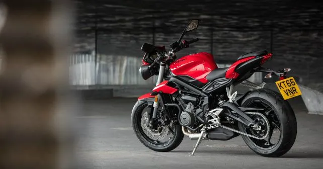 2017 Triumph Street Triple S rear m