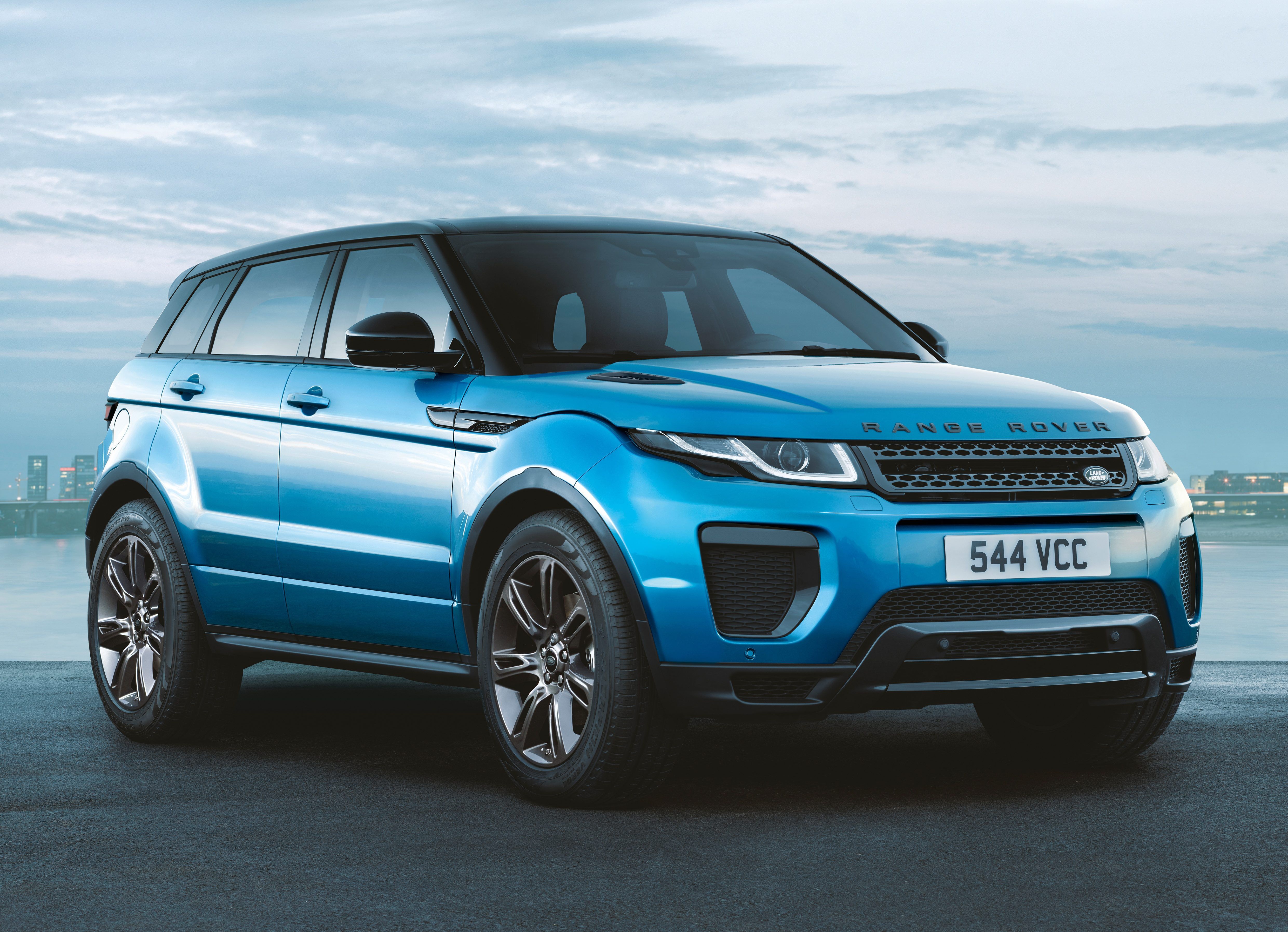 Land Rover Range Rover Evoque Landmark Edition Front