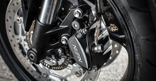 2017 triumph street triple s brakes m