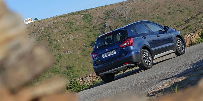 Maruti Suzuki S-Cross SHVS Rear Static