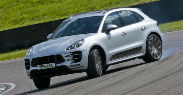 Audi Q7 vs Land Rover Discovery vs Mercedes-Benz GLE vs BMW X5: Petrol Spec Comparison
