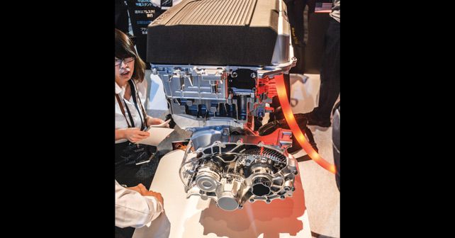 Nissan LEAF Engine