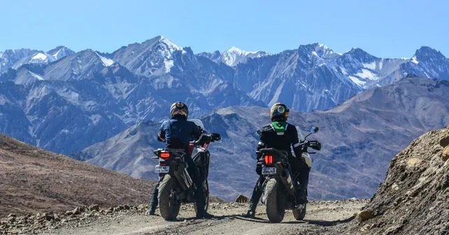 Land Rover Discovery and Trimph Tiger and Honda Africa Twin Travelogue Pic20