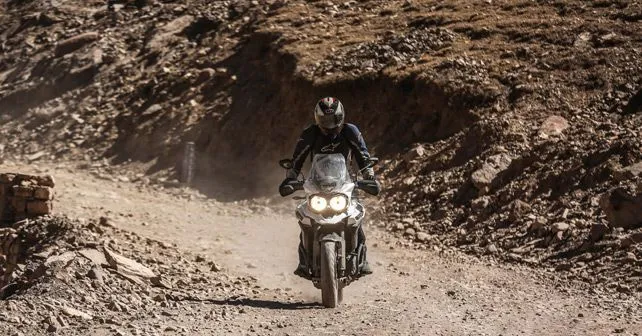 Land Rover Discovery and Trimph Tiger and Honda Africa Twin Travelogue Pic24