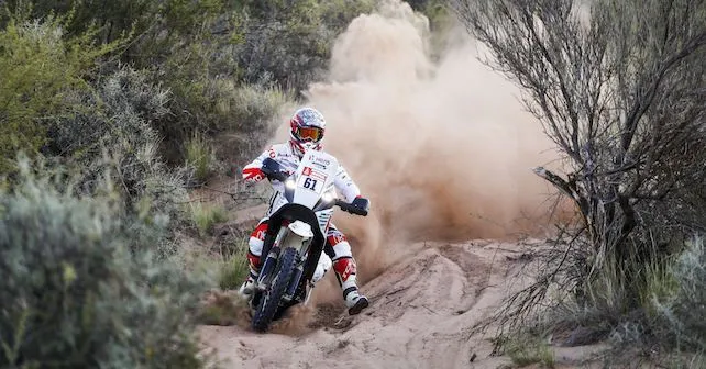 dakar rally mena finish
