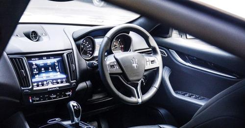 Maserati Levante Diesel Interior Gal