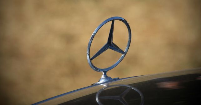 Mercedes Logo