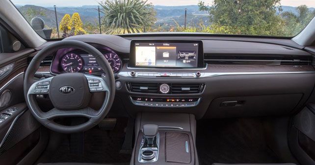 New Kia K900 Interior