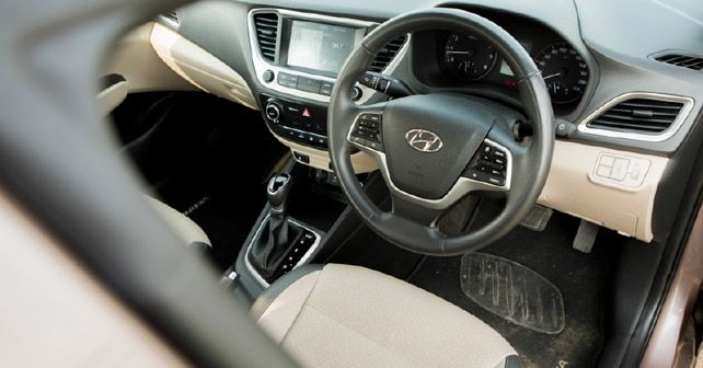 Hyundai Verna VTVT AT Steering Wheel