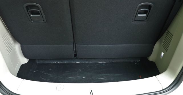Mahindra Marazzo Boot Space