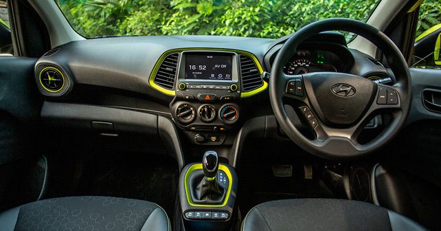 Hyundai Santro interior 