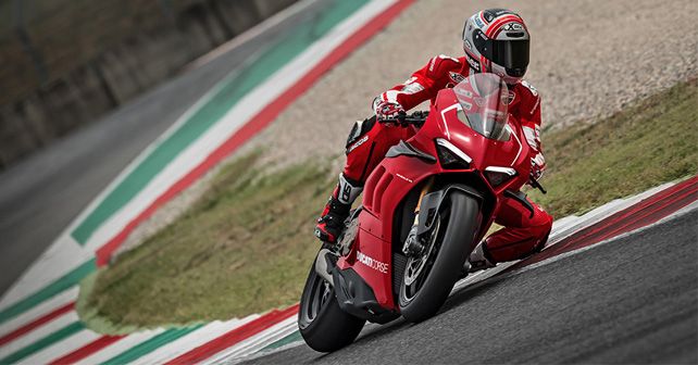 Ducati Panigale V4 R