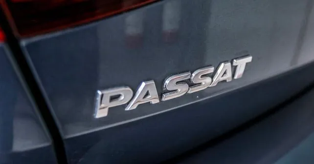 Volkswagen Pasat Badge