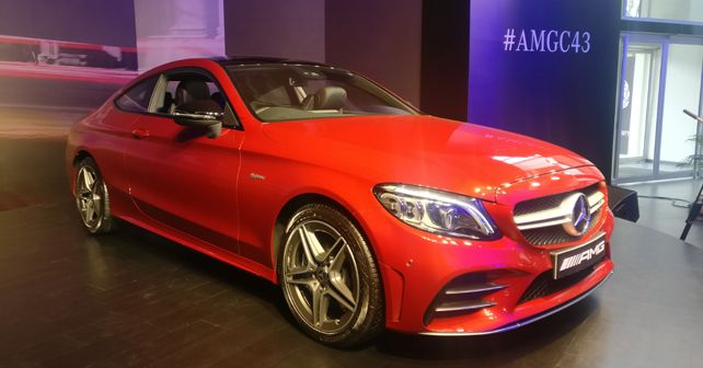 2019 Mercedes AMG C43 Coupe Front Quarter