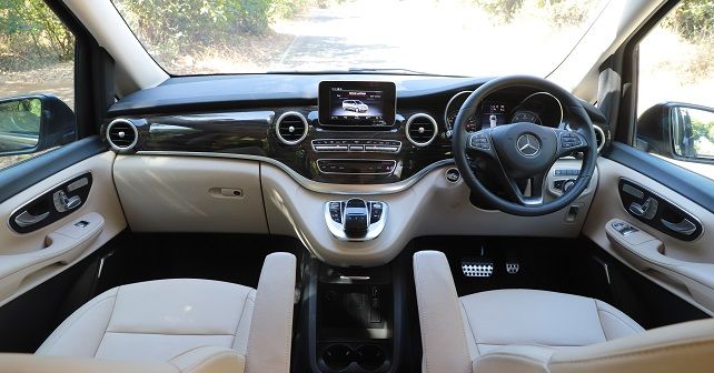 Mercedes-Benz V-Class Dashboard 