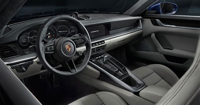 2019 Porsche 911 Interior