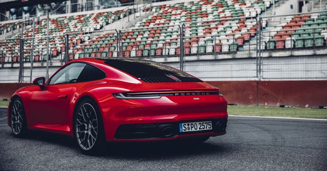 2019 Porsche 911 Rear Profile