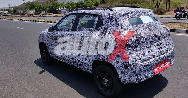 Renault Kwid Facelift Spied