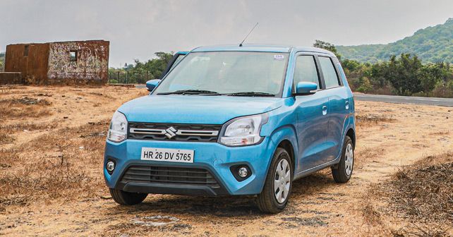 Maruti Suzuki Wagon R Left Side and Front View