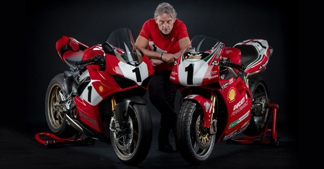 Ducati Panigale V4 25 Anniversario 916 and Ducati 916