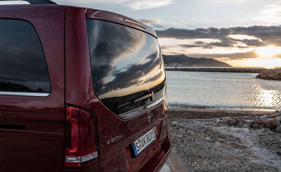 Mercedes Benz V Class Image 5 1