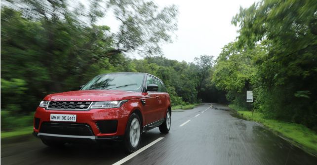 Range Rover Sport Petrol Action