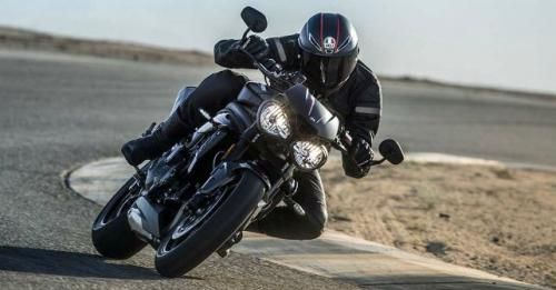 2018 Triumph Speed Triple RS Unveiled M 500x261