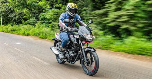 Bajaj Pulsar 125 Motion1