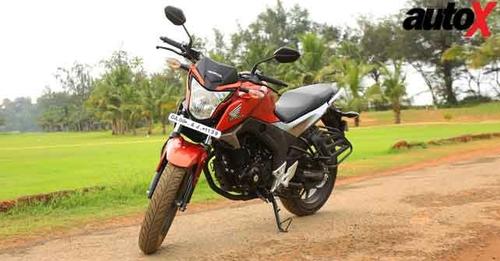 ホンダ　ホーネット160R ホンダ CB Hornet 160R Special Edition 逆輸入車 2017年式の諸元