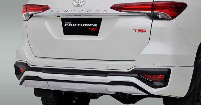 Toyota Fortuner Trd Celebratory Edition Rear