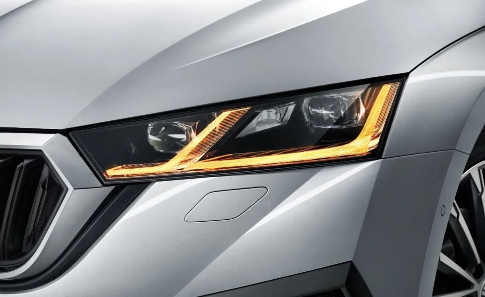 2020 Skoda Octavia Headlight Design