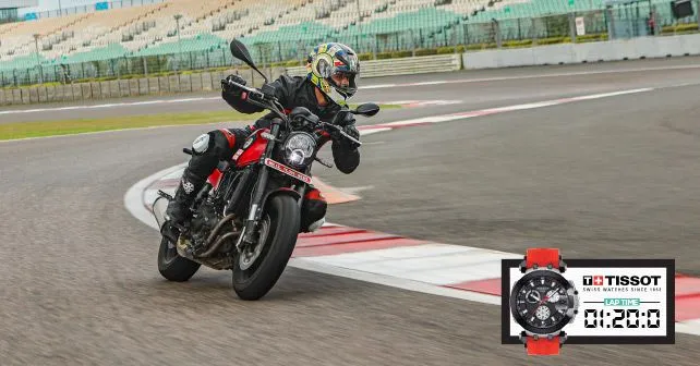 Benelli Leoncino 500 Track Test