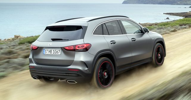 2020 Mercedes Benz GLA Rear Quarter Dynamic